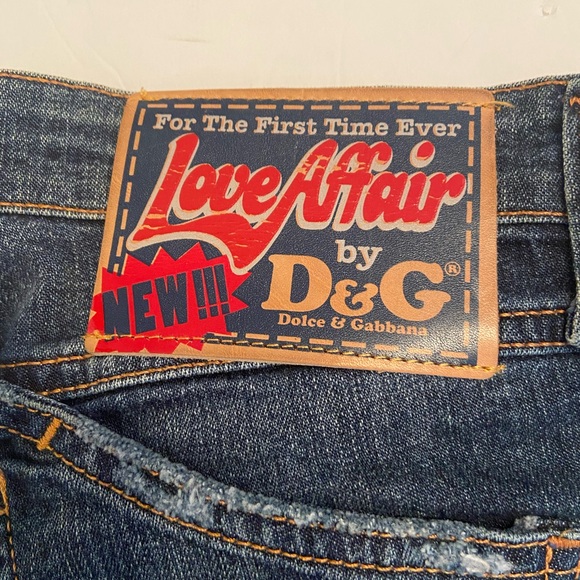 Love Affair By D&G Oversized Denim Shorts - Picture 3 of 9